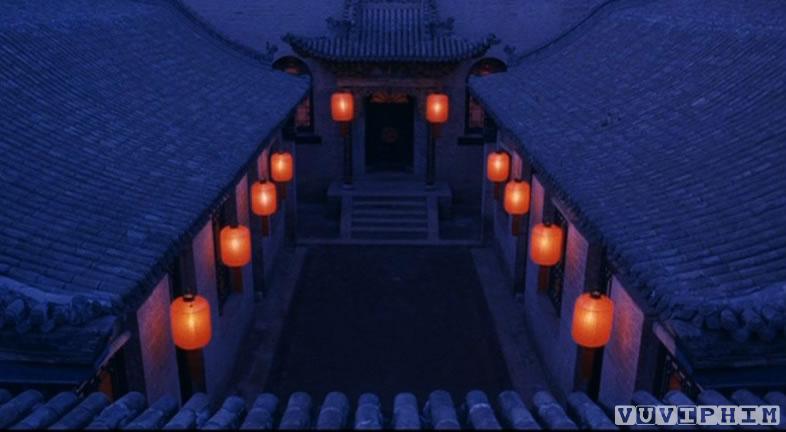 Đèn Lồng Đỏ Treo Cao