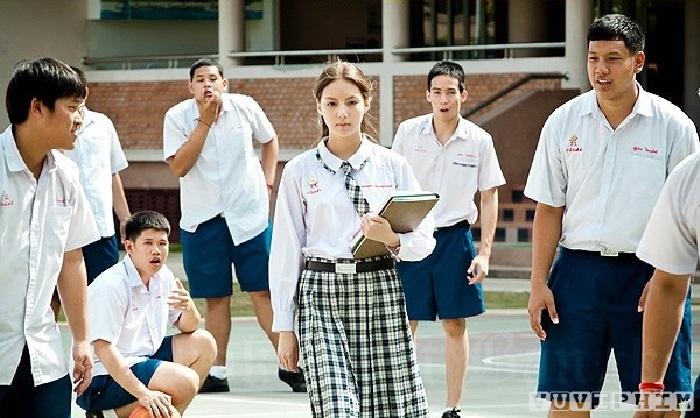 Nổi Loạn Tuổi 18
