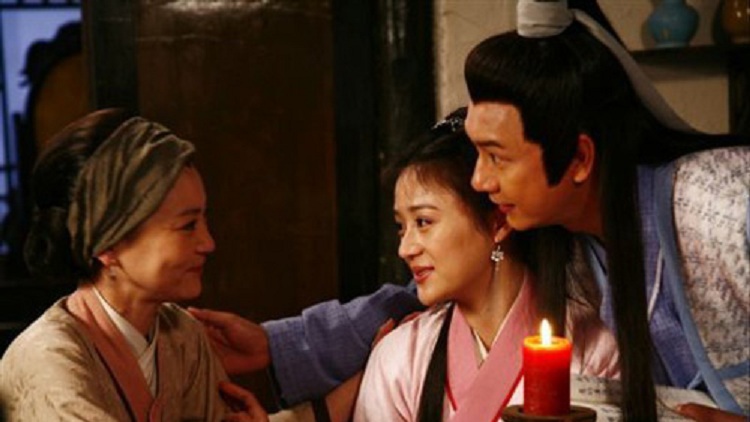 Tần Hương Liên