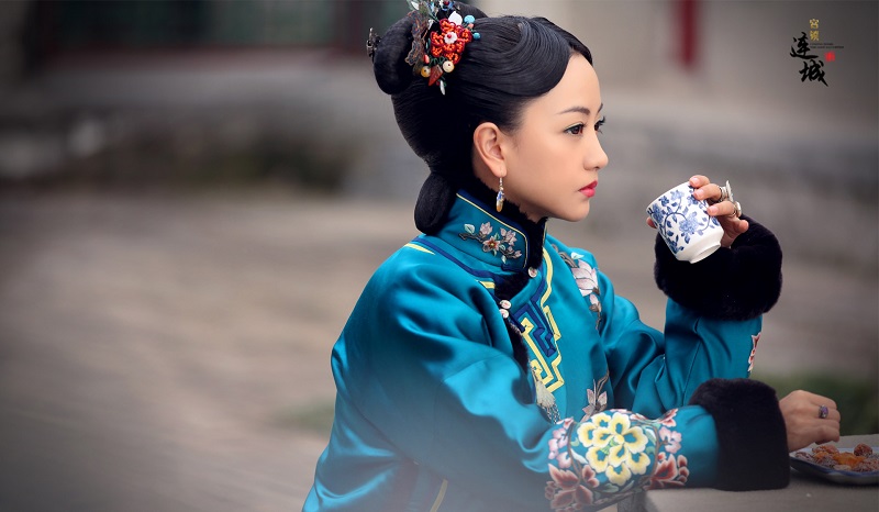 Cung Tỏa Liên Thành