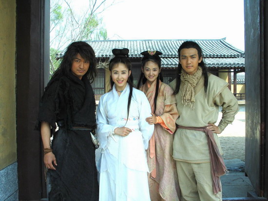 Bảo Ngọc Long Châu